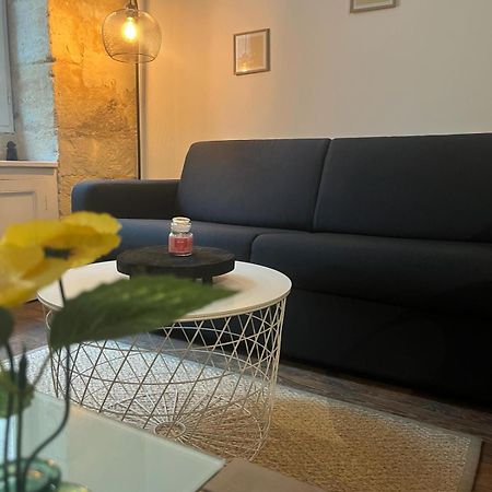 Bel Appartement Avec Mezzanine En Plein Centre De บอร์โด ภายนอก รูปภาพ