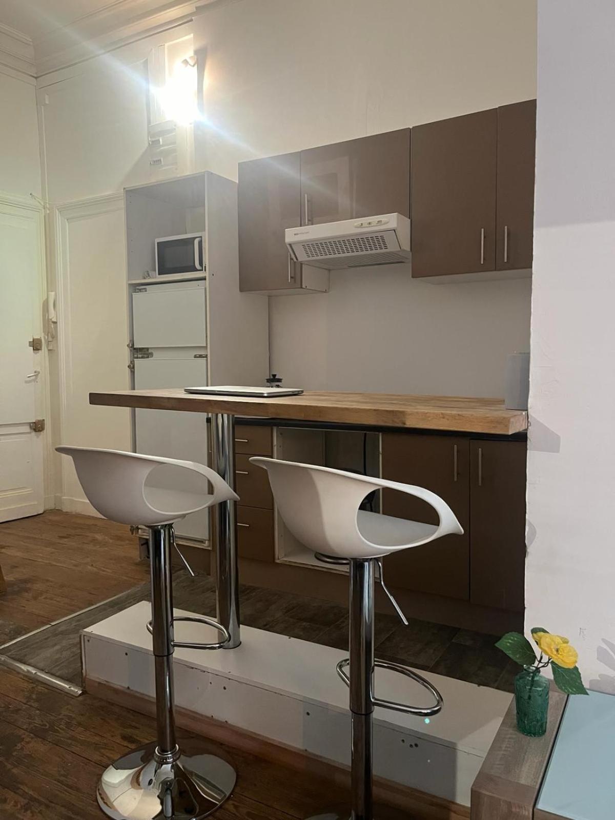 Bel Appartement Avec Mezzanine En Plein Centre De บอร์โด ภายนอก รูปภาพ